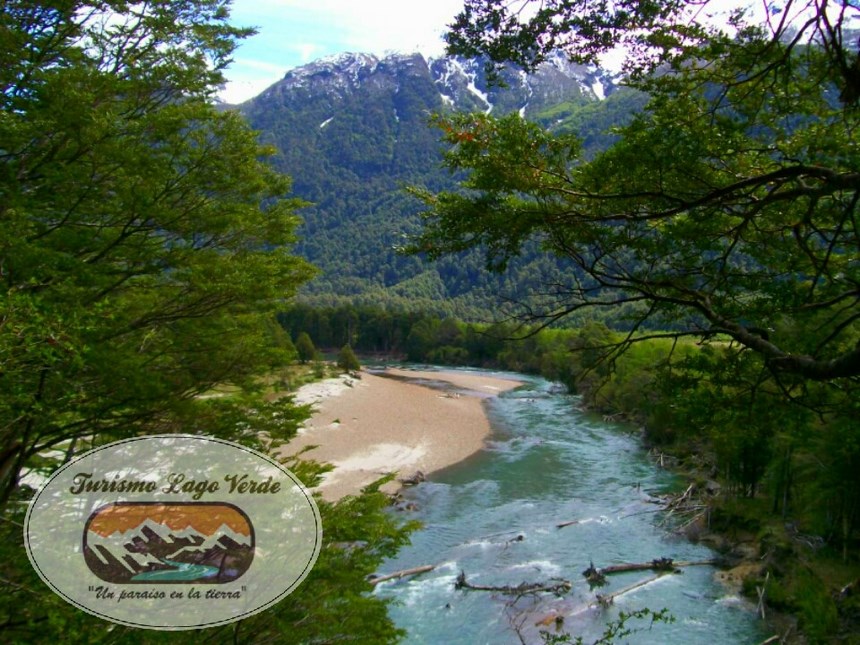 Fotografía 2 de Ven a conocer un paraíso en la tierra...  en Lago Verde, Aysen