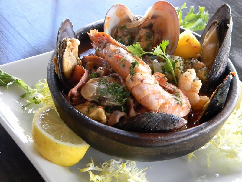 RESTAURANT Y MARISQUERIA CORSARIO CHIMBARONGO en Chimbarongo, Ohiggins