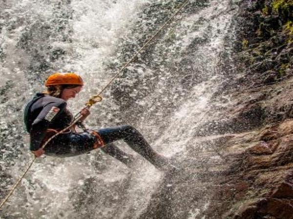 Fotografía 6 de Rafting Canyoning Piscina Cajón del Maipo en SAN JOSE DE MAIPO, Metropolitana