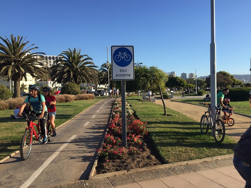 Fotografía 2 de PASEO EN BICICLETA GUIADO POR VIÁA DEL MAR & VALPARAISO en Viña Del Mar, Valparaiso