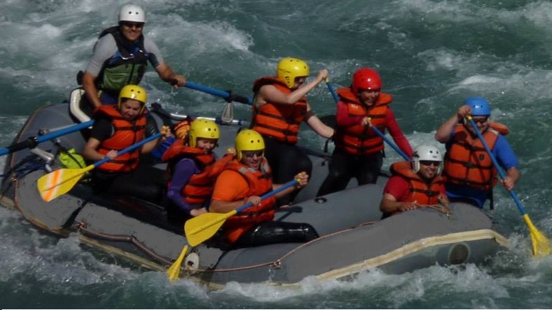 Rafting en el Río Áuble en San Fabian, Bio Bio