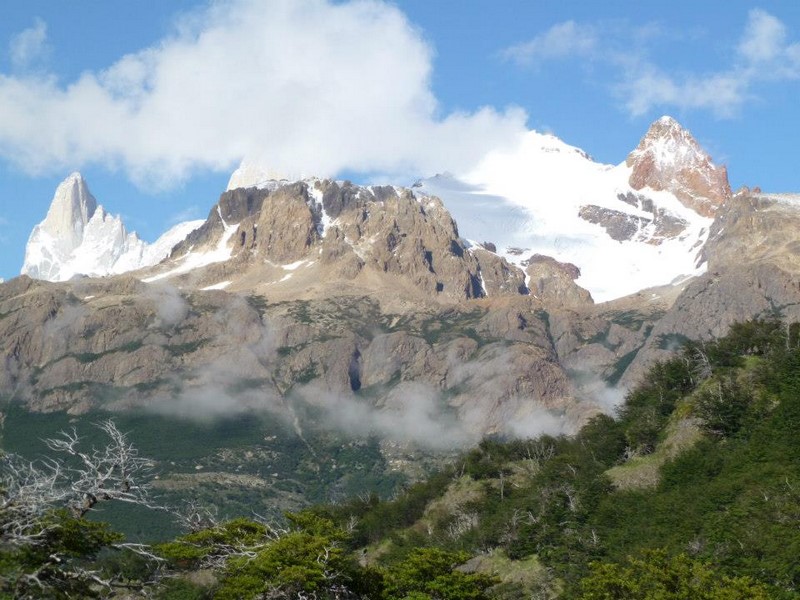 Fotografía 11 de Buses Regulares a Torres del Paine en Puerto Natales, Magallanes