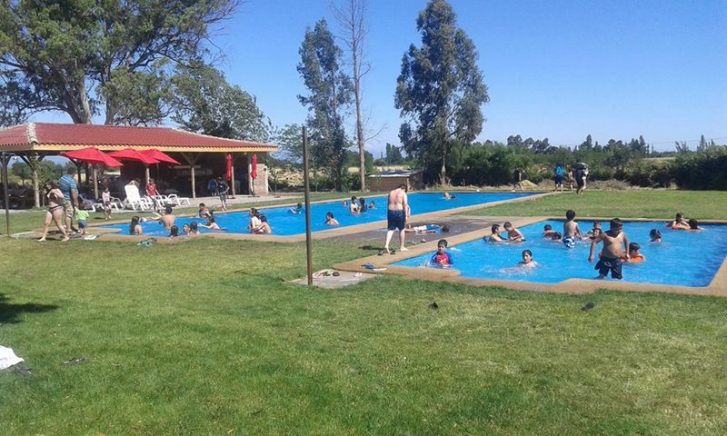 Fotografía 5 de Piscinas, quinchos, asaderas, camping, naturaleza. en Talca, Maule
