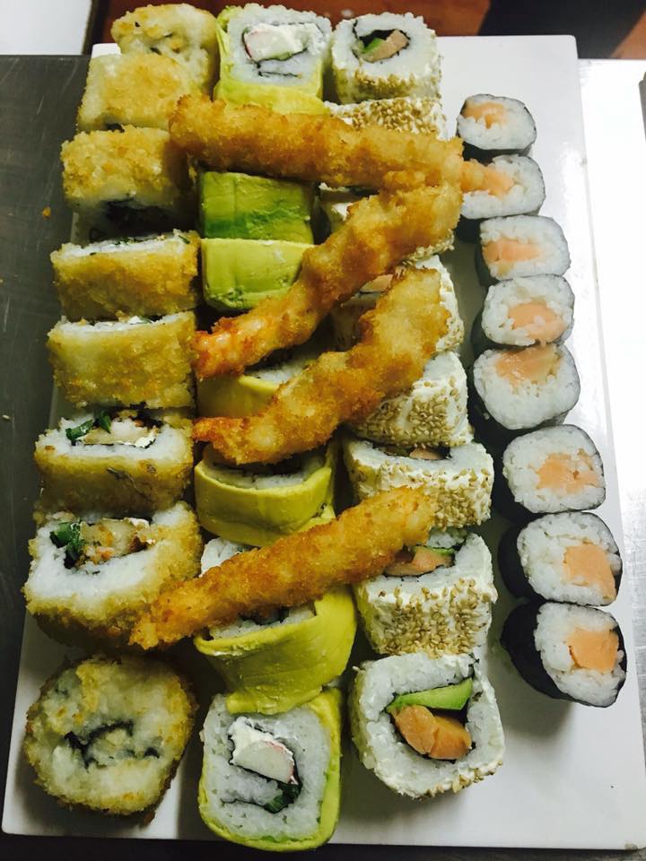 Fotografía 6 de Sin Reserva Sushi Bar  en Coyhaique, Aysen