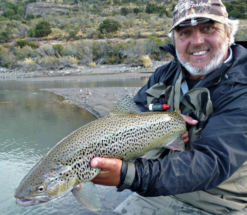 Fotografía 12 de Pesca con mosca en Coyhaique en Coyhaique, Aysen