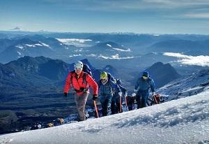 Ascenso al Volcín Villarrica en Pucon, Araucania