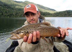 Pesca con Mosca en la Patagonia de Chile en Valdivia, Los Rios