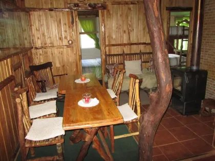 Hostel y Cabañas Augusto Grosse